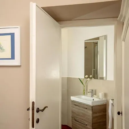 Avignonesi - Ca Domus Collection Gæstehus