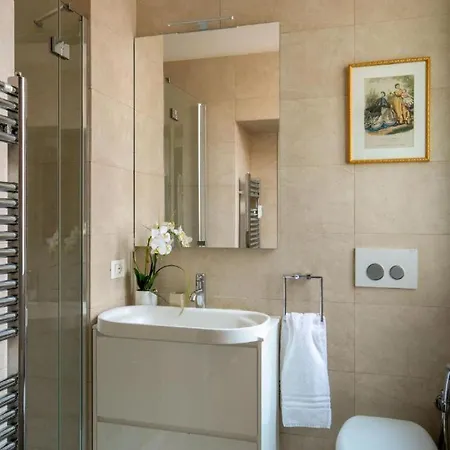 Avignonesi - Ca Domus Collection Gæstehus 3*